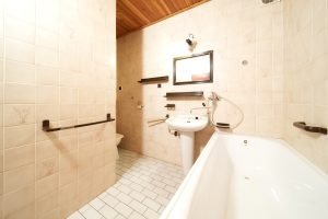 nebusice_236_koupelna_horni_2
